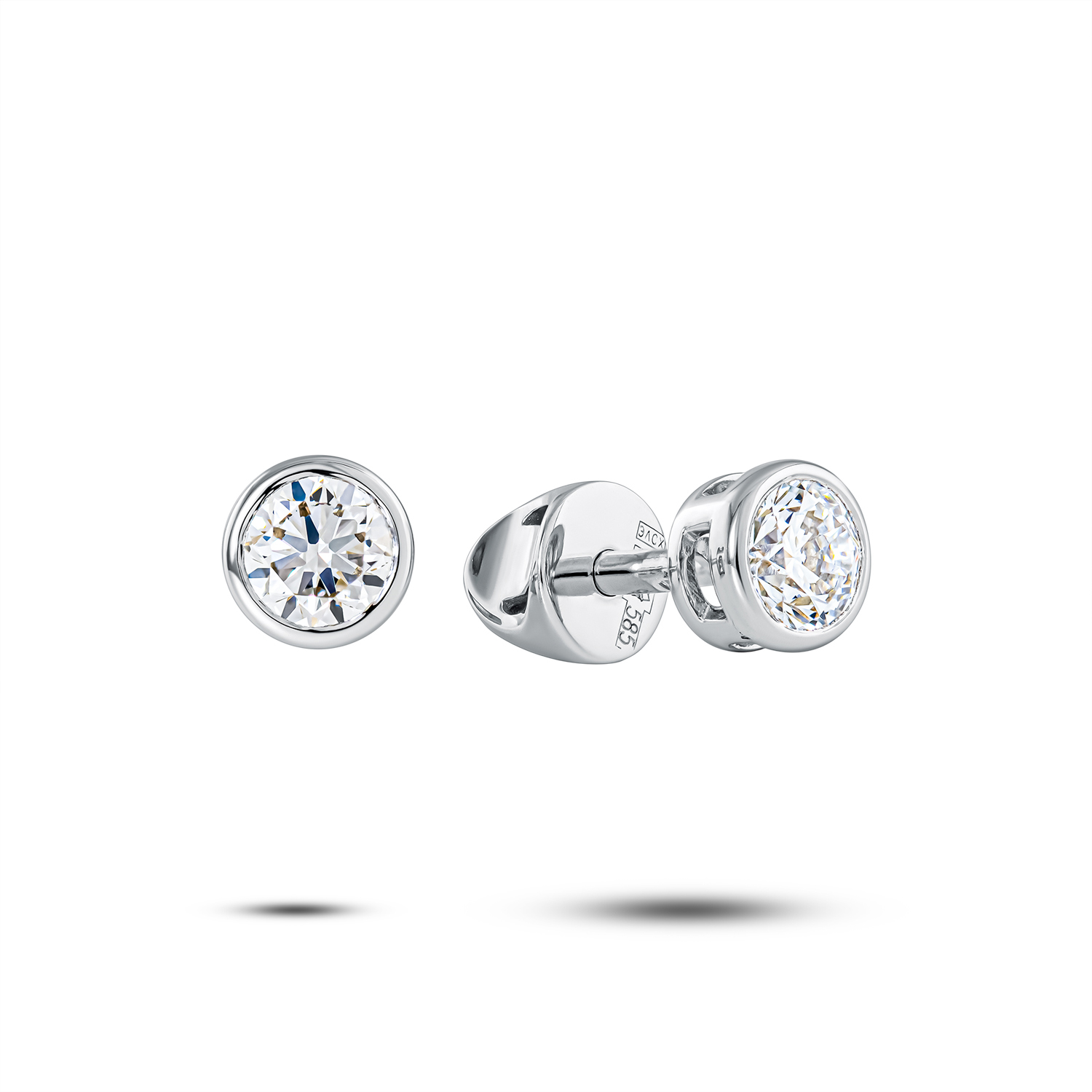 Серьги пусеты из белого золота с бриллиантами