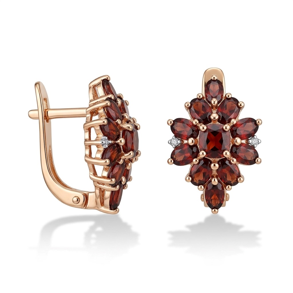 Серьги из красного золота с бриллиантами и гранатом