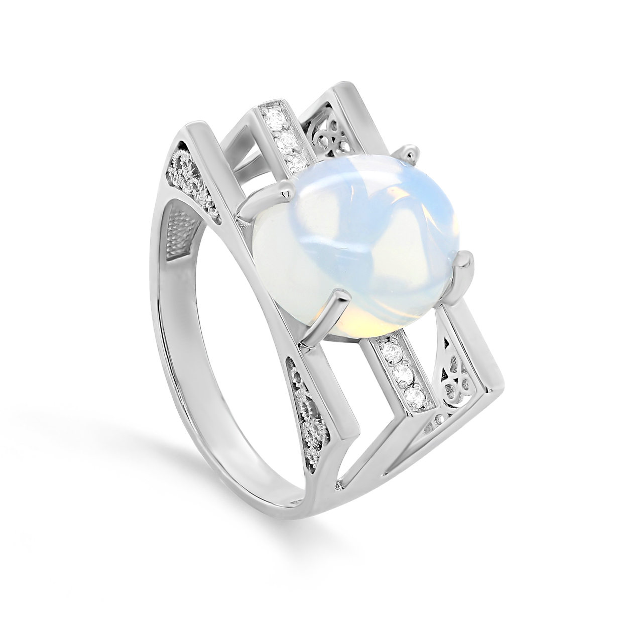 Кольцо из серебра с лунным камнем и фианитами