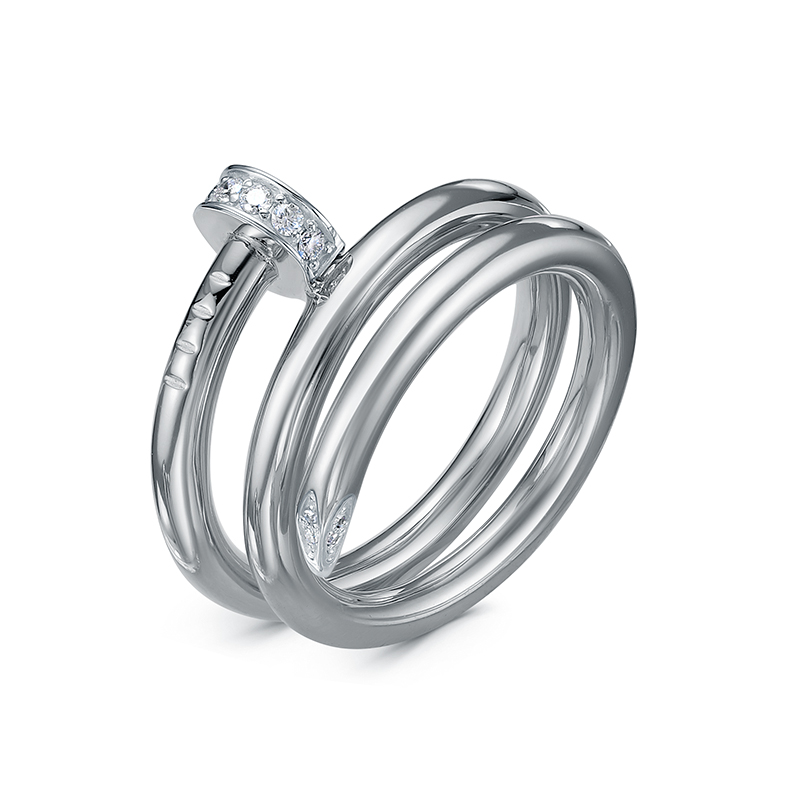 Кольцо из белого золота с бриллиантами