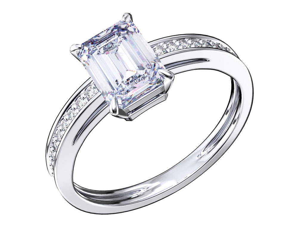 Кольцо из серебра с фианитами