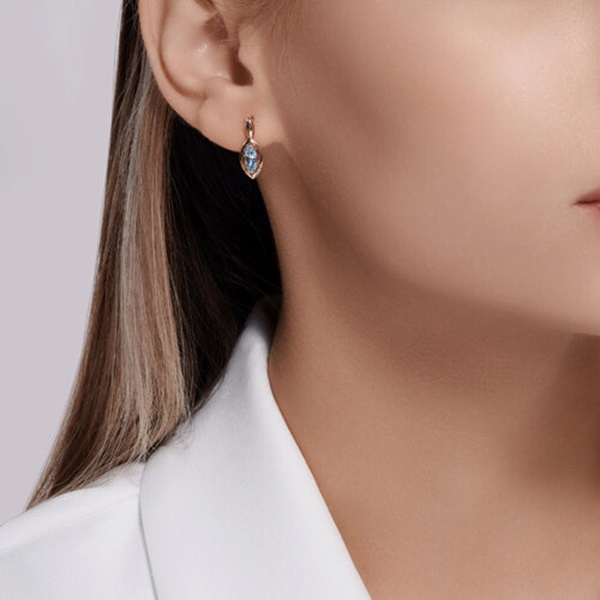 Серьги из красного золота с топазами