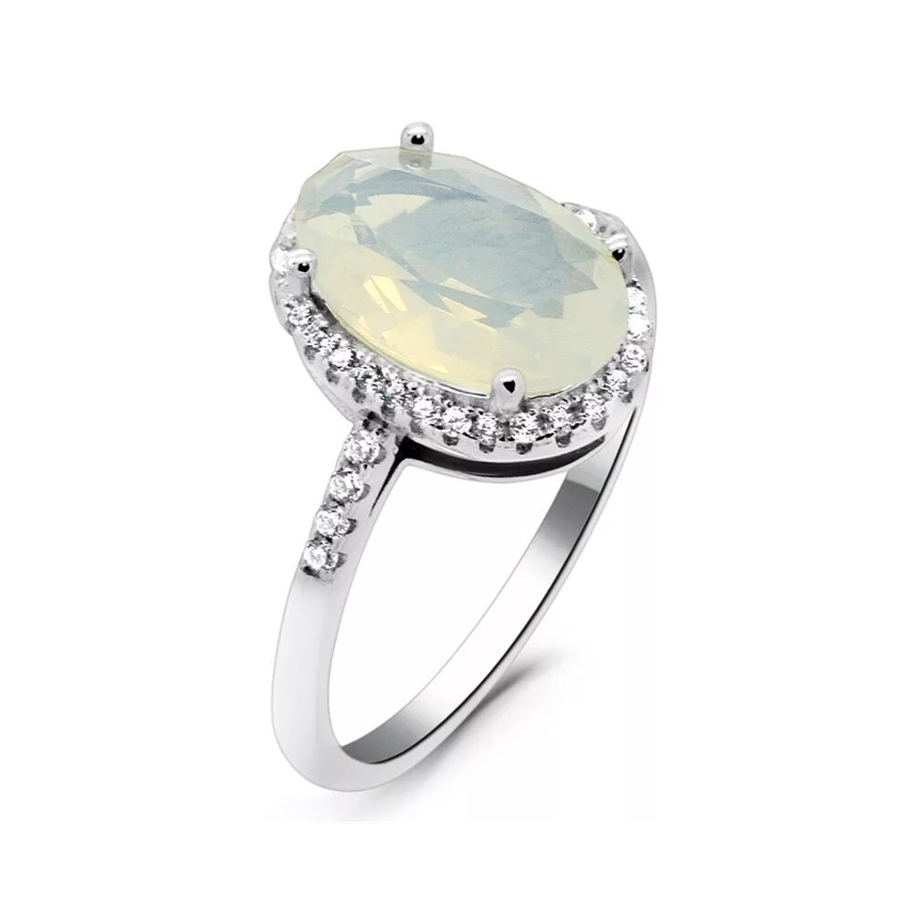 Кольцо из серебра с лунным камнем и цирконами