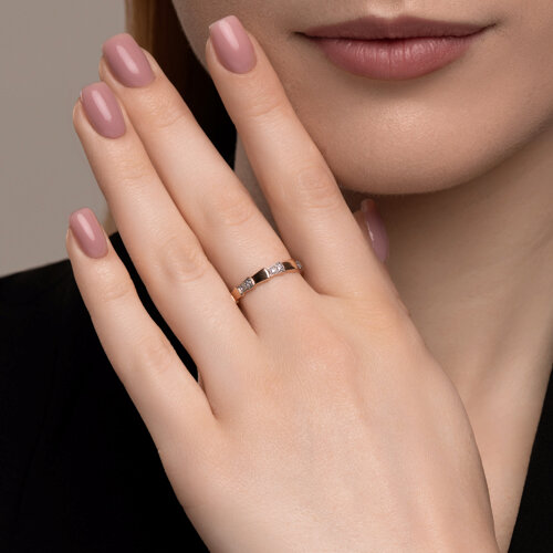 Кольцо из красного золота с фианитами