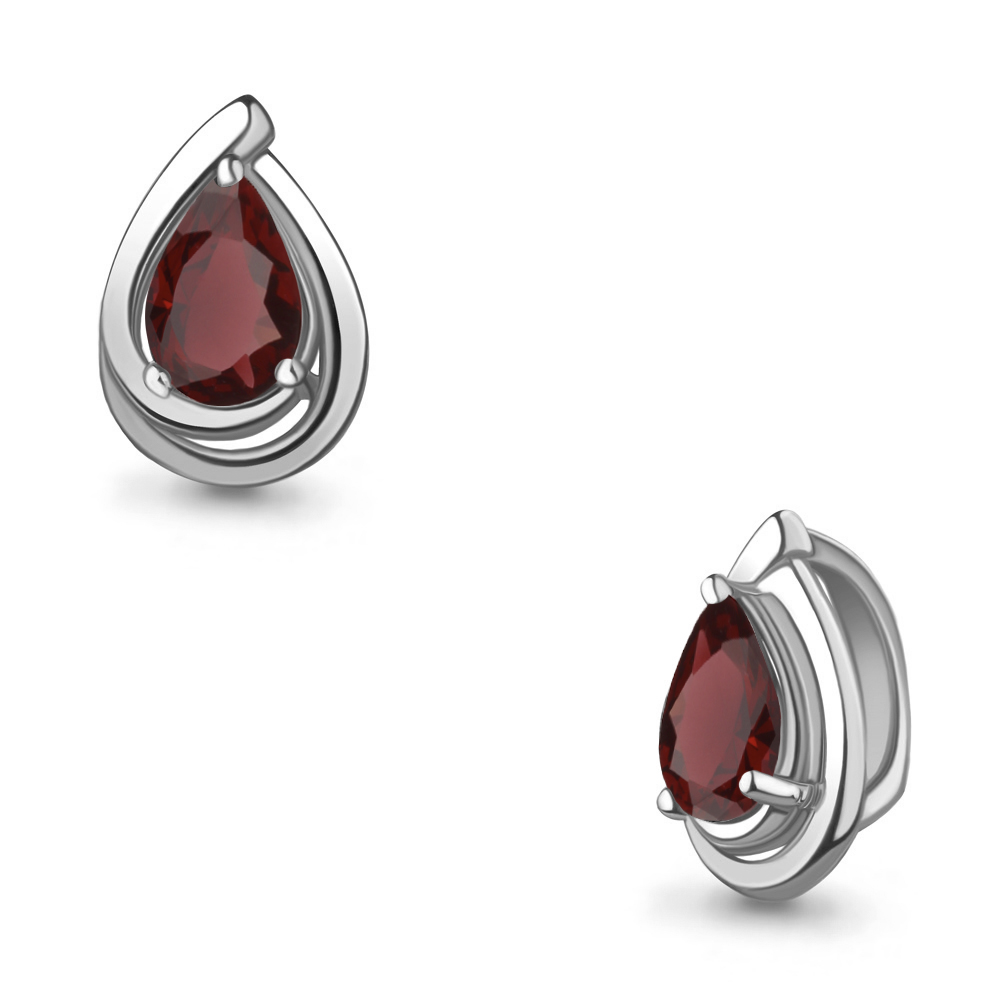 Подвеска из серебра с гранатом