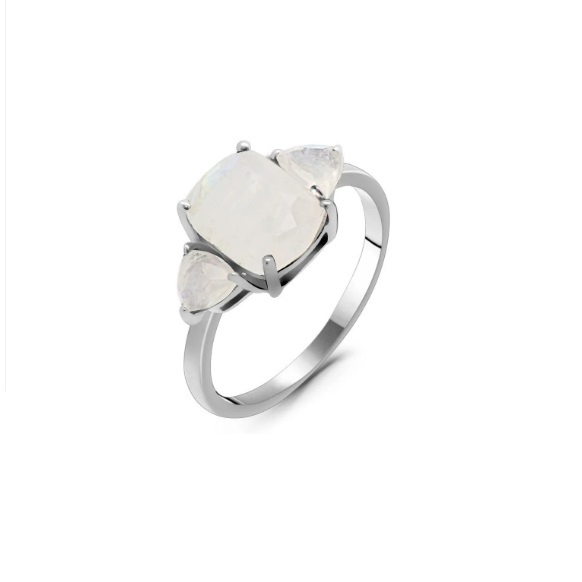 Кольцо из серебра с лунным камнем