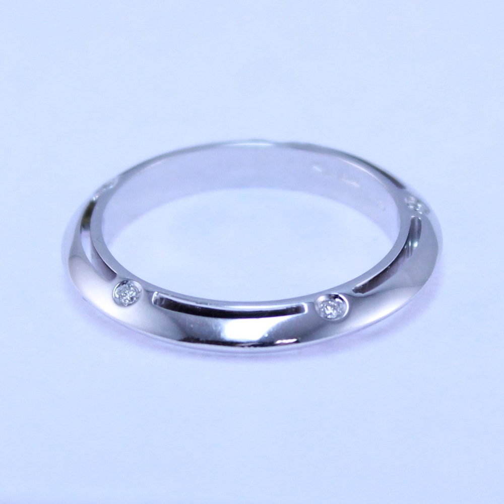 Кольцо из белого золота с бриллиантами