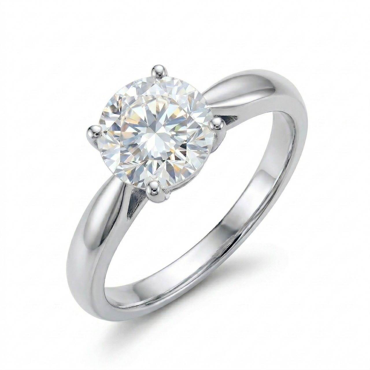 Кольцо из белого золота с бриллиантом