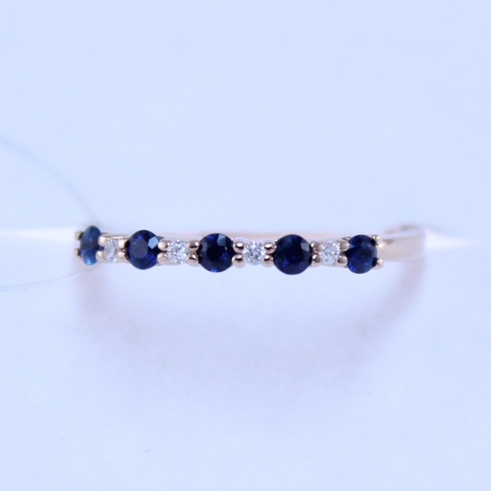 Кольцо из красного золота с сапфирами и бриллиантами