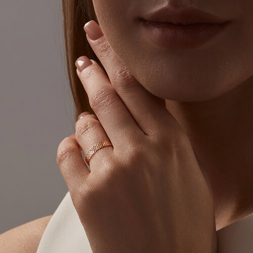 Кольцо из красного золота