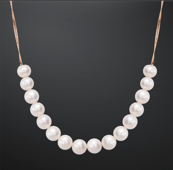 Колье из красного золота с жемчугом