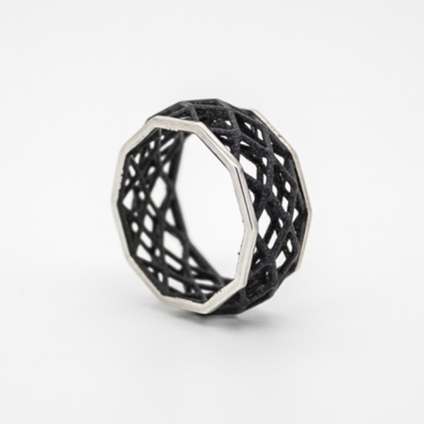 Кольцо из серебра с эмалью