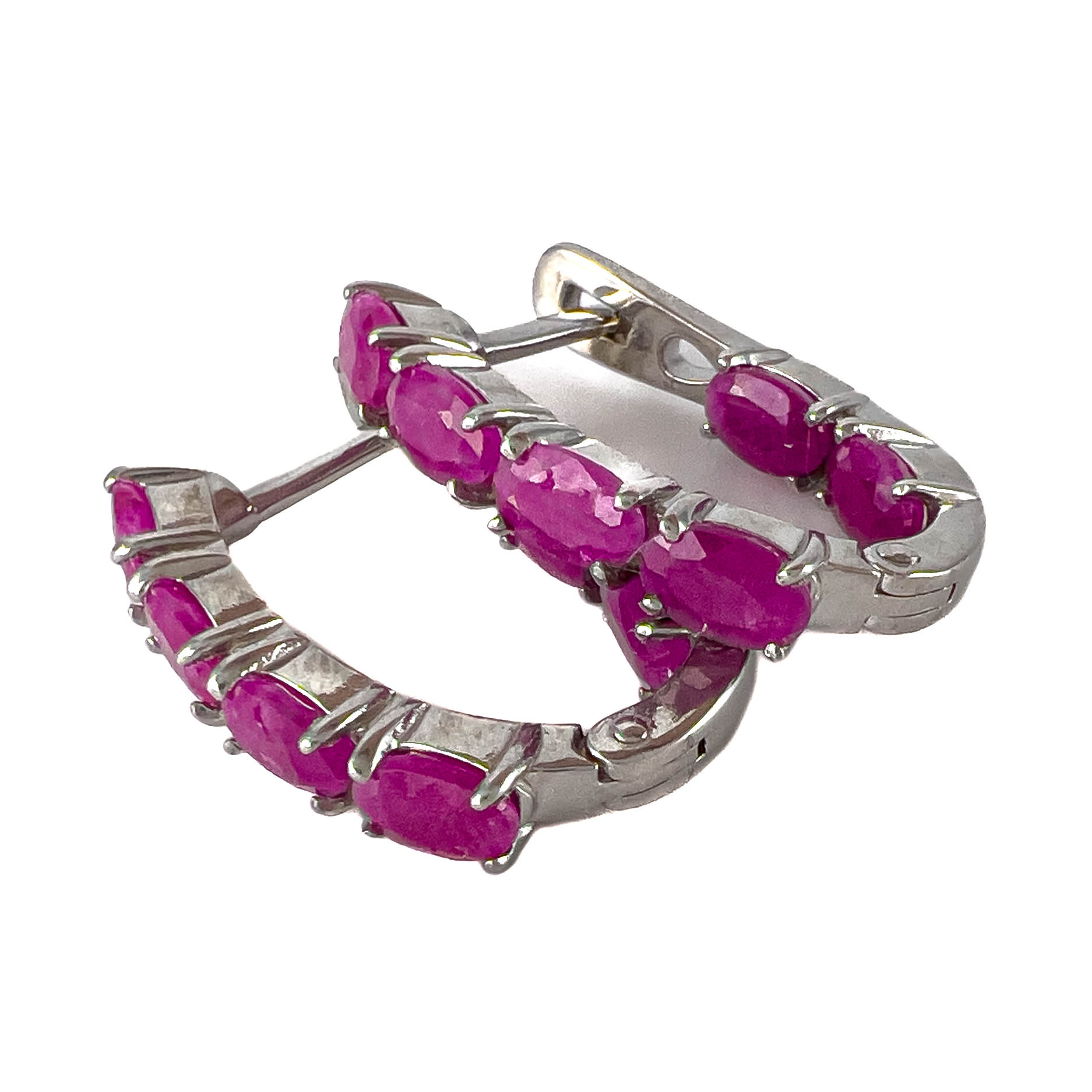 Серьги из серебра с рубином