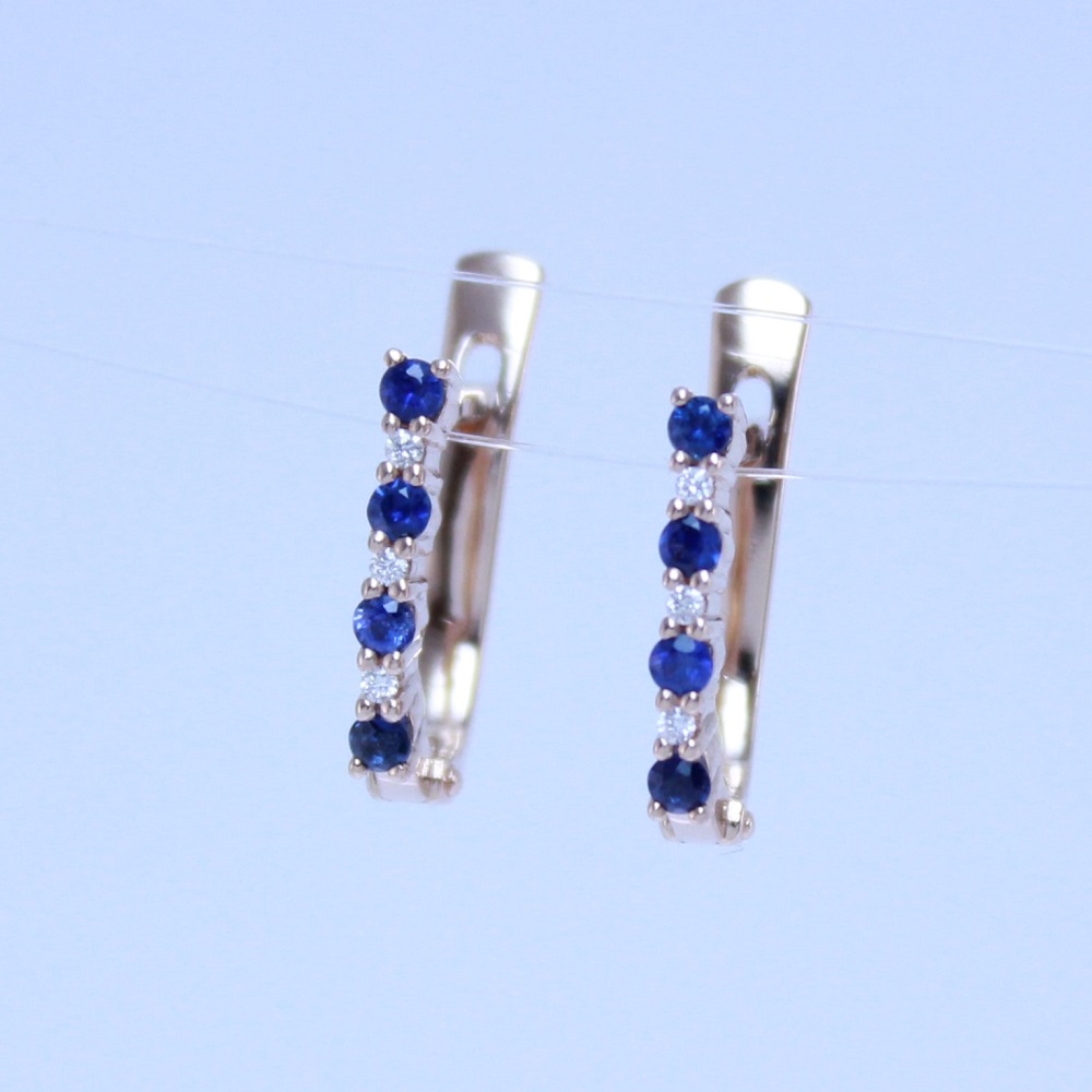 Серьги из красного золота с сапфирами и бриллиантами