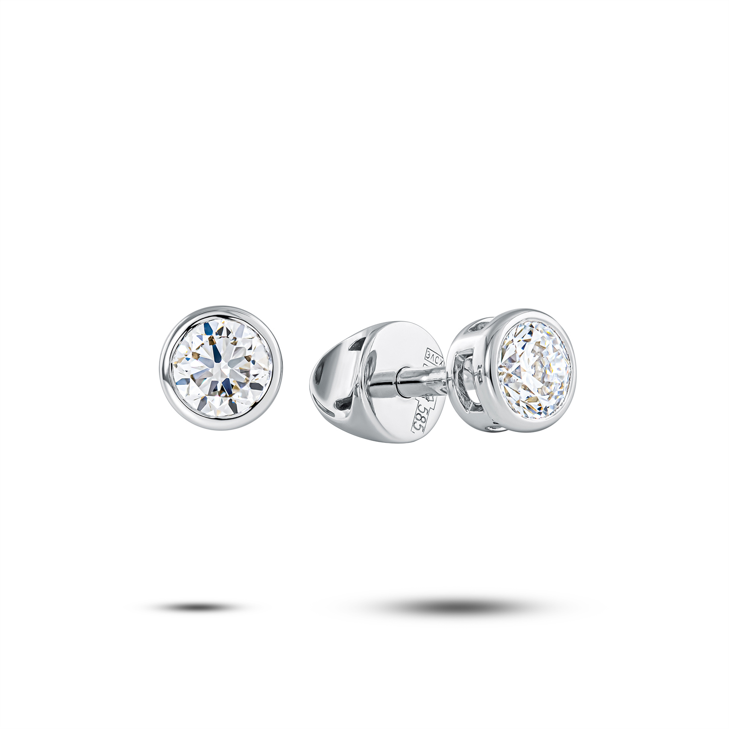 Серьги пусеты из белого золота с бриллиантами