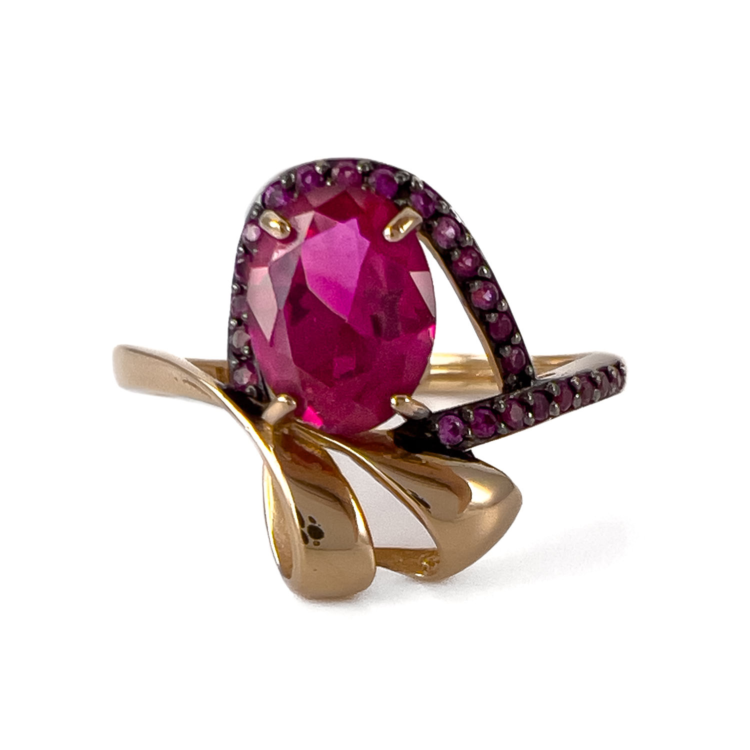 Кольцо из золота с рубином и фианитами