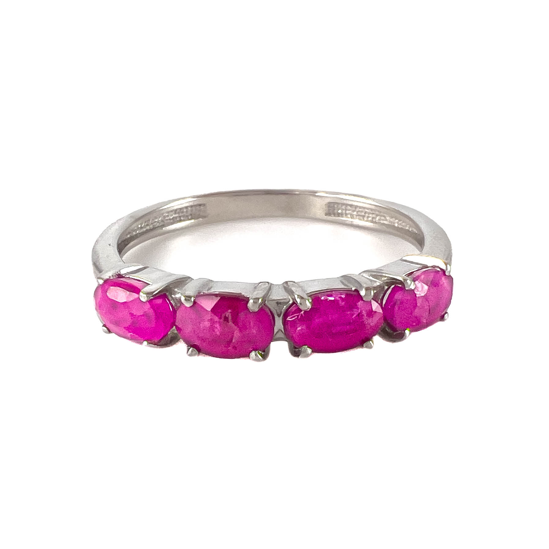 Кольцо из серебра с рубинами