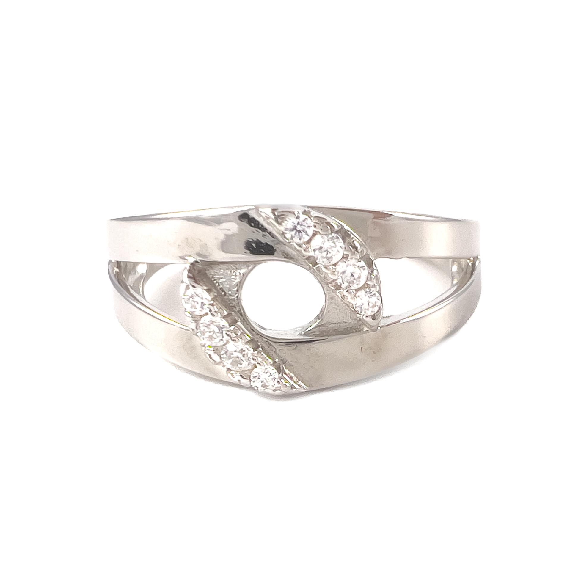 Кольцо из серебра с фианитами