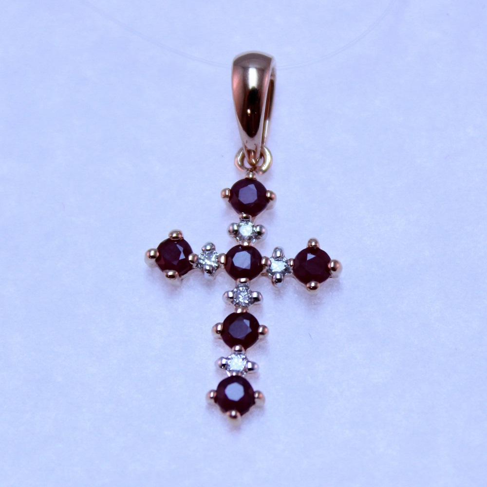Декоративный крестик из красного золота с рубинами и бриллиантами