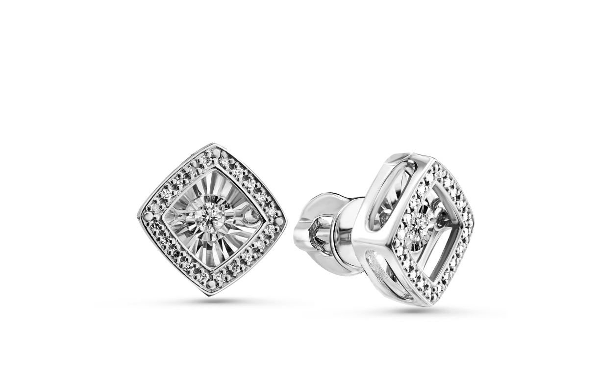 Серьги пусеты из белого золота с бриллиантами