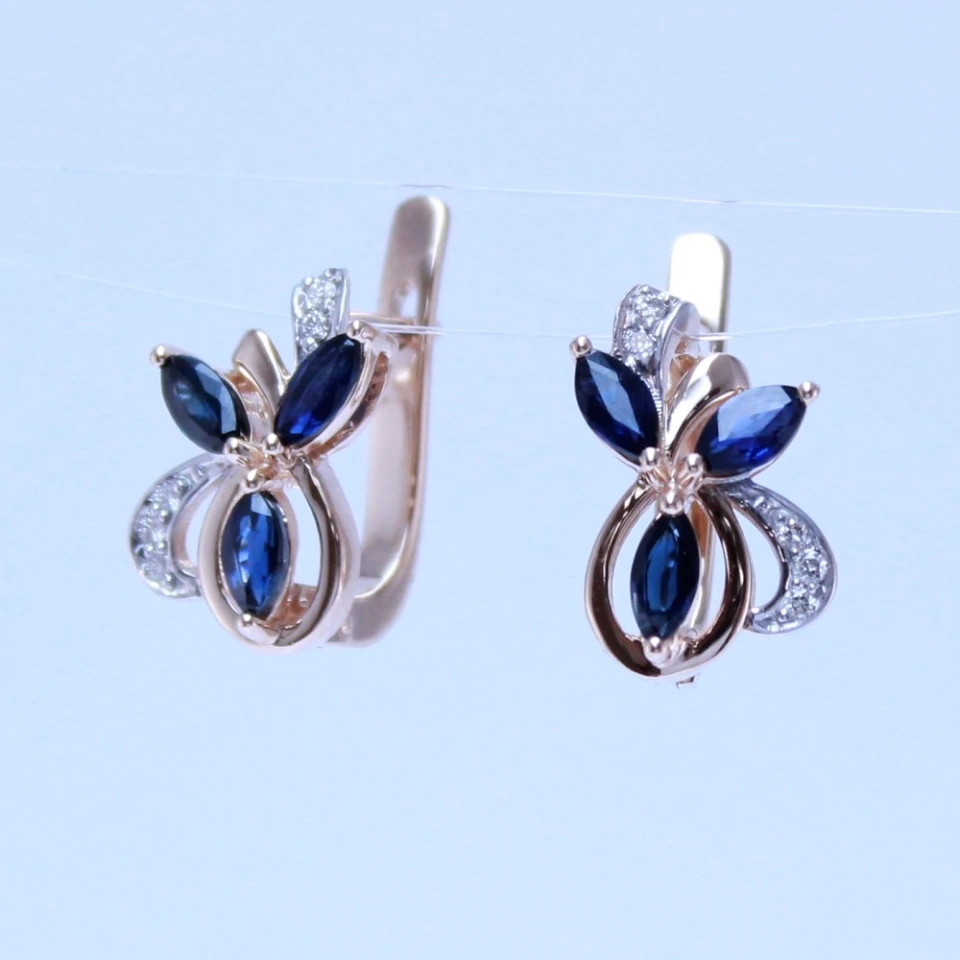 Серьги из золота с бриллиантами и сапфирами