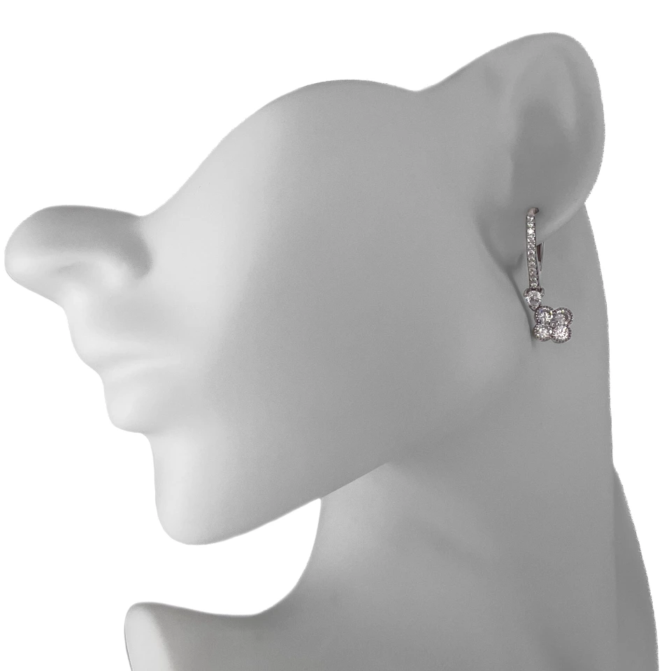 Серьги из серебра с фианитами