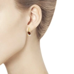 Серьги из красного золота с гранатами и фианитами