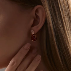Серьги из красного золота с янтарем и фианитами