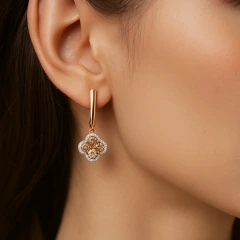 Серьги из красного золота с бриллиантами