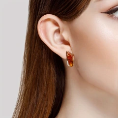 Серьги из красного золота с янтарем и фианитами