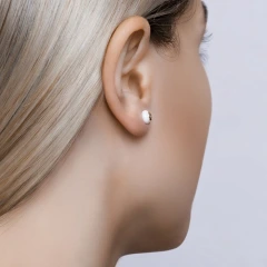 Серьги пусеты из красного золота с бриллиантами и керамикой
