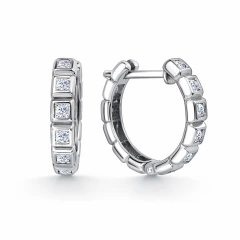 Серьги из серебра с фианитами