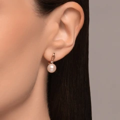 Серьги из красного золота с жемчугом и фианитами