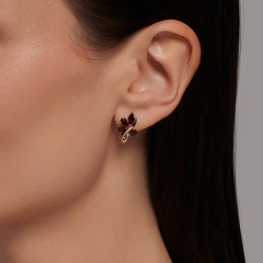 Серьги из красного золота с гранатами