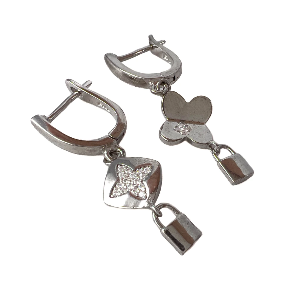 Серьги из серебра с фианитами