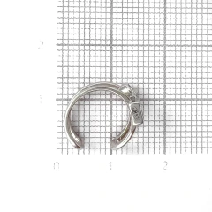 Серьга кафф из серебра с цирконом