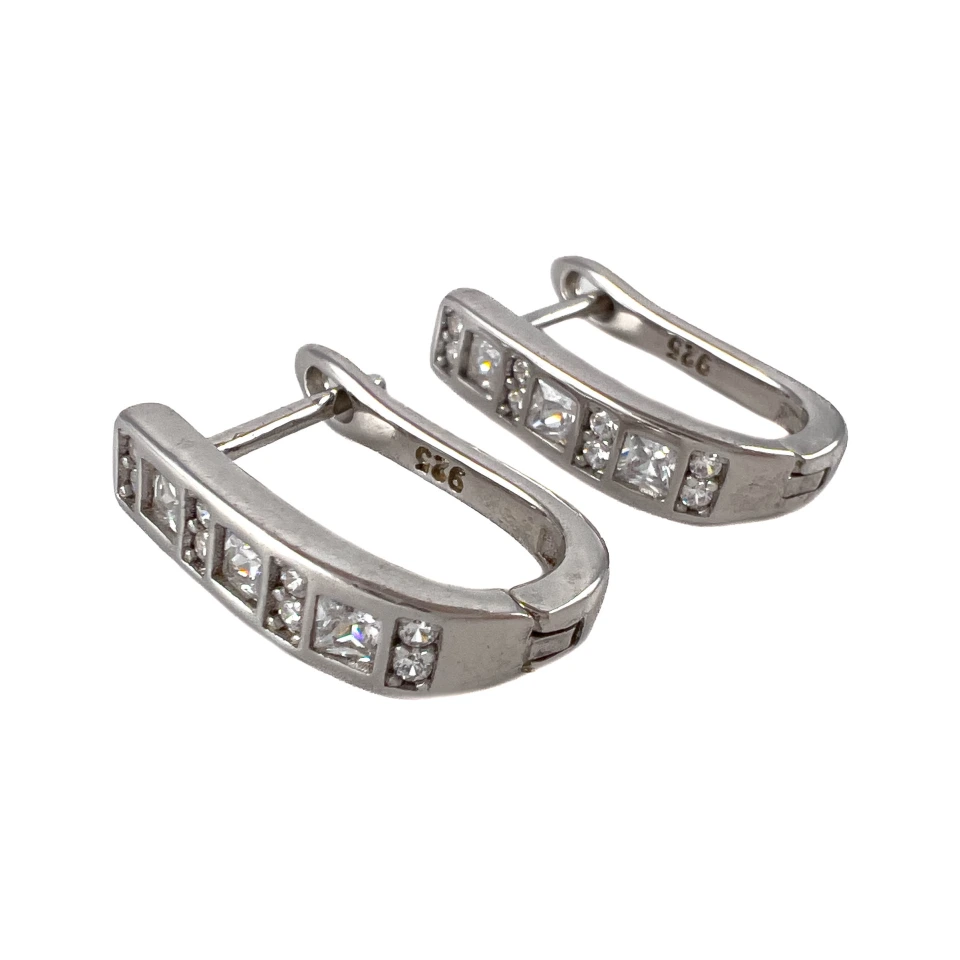 Серьги из серебра с фианитами