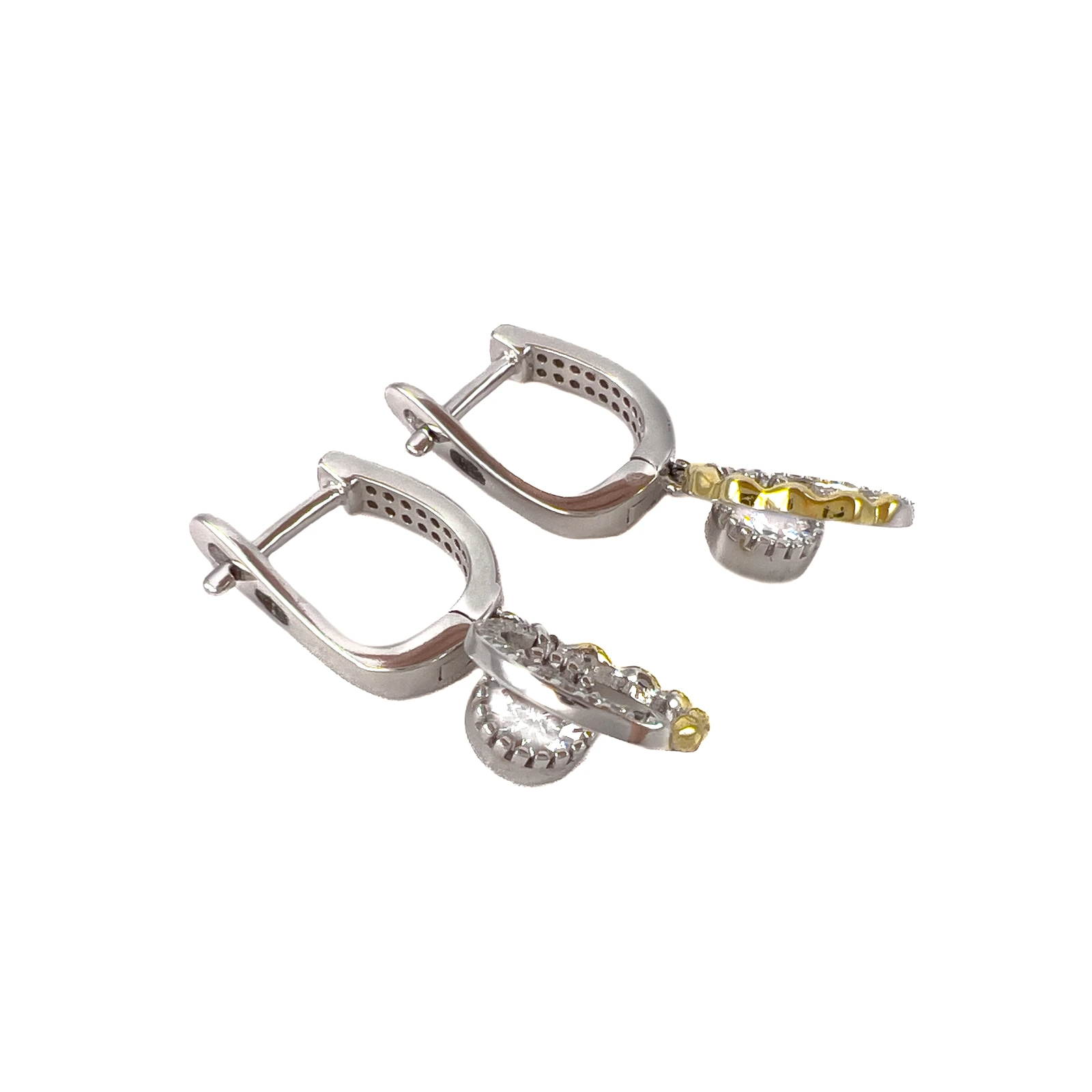 Серьги из серебра с цирконом