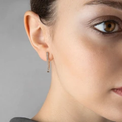 Серьги из красного золота с бриллиантами