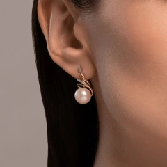 Серьги из красного золота с жемчугом и фианитами