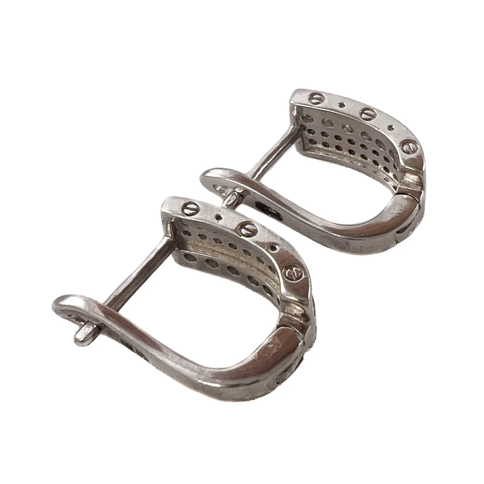 Серьги из серебра с цирконом