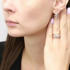Серьги из красного золота с фианитами