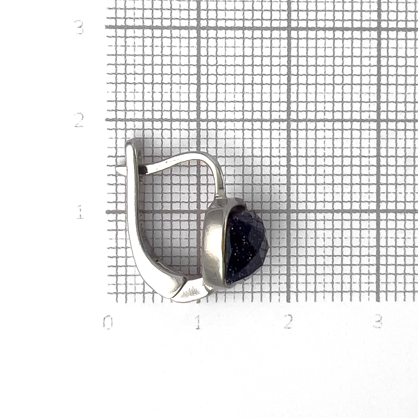Серьги из серебра с авантюрином
