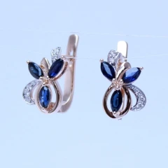 Серьги из золота с бриллиантами и сапфирами