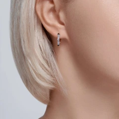 Серьги из красного золота с фианитами
