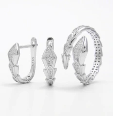 Серьги из серебра с кубическим цирконием