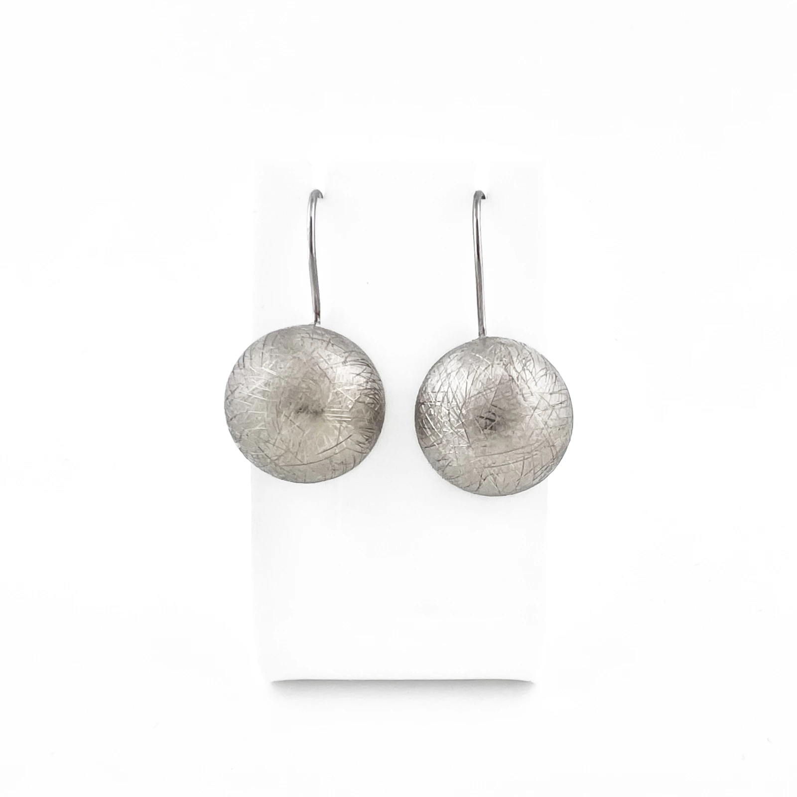 Серьги из серебра