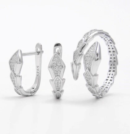 Серьги из серебра с кубическим цирконием