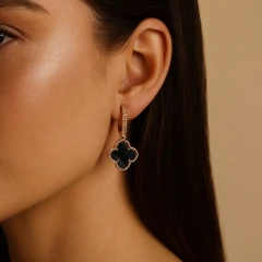 Серьги из красного золота  с черными агатами