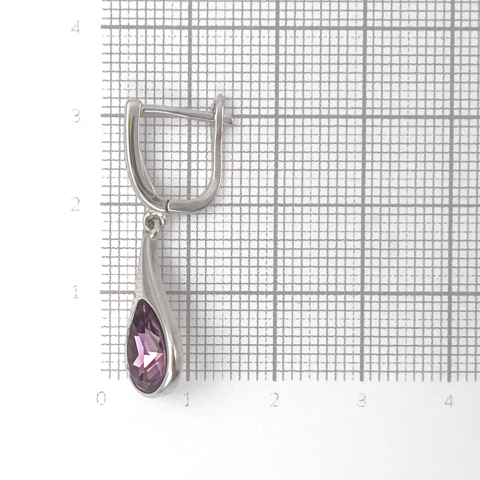Серьги из серебра с цирконом